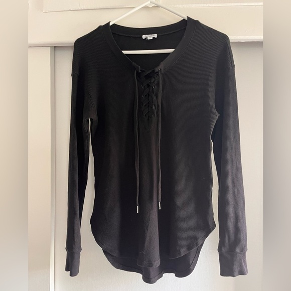 Splendid Lace Up Waffle Knit BLACK Top MSRP $118 XS EUC - Picture 3 of 5